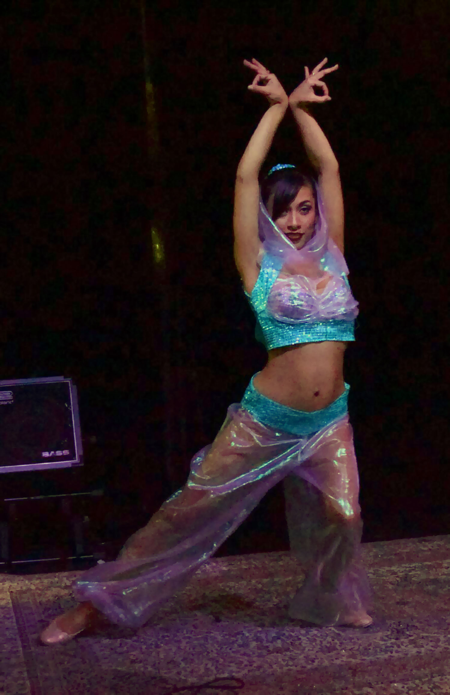 Jazida-Australian-Burlesque-Canberra-Dancer-genie